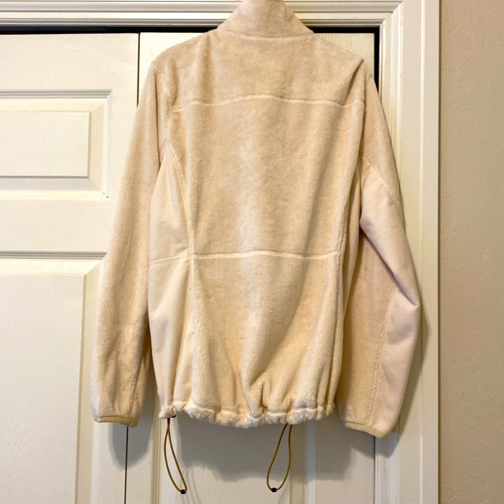 Gorgeous L.L. Bean jacket. Zip front. Zip  pockets. Size L Reg - Picture 2 of 11